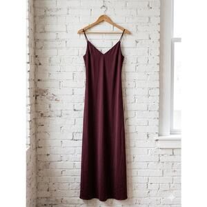 Lovers + Friends Burgundy Satin Slip Maxi Dress S Maroon V-Neck Minimalist